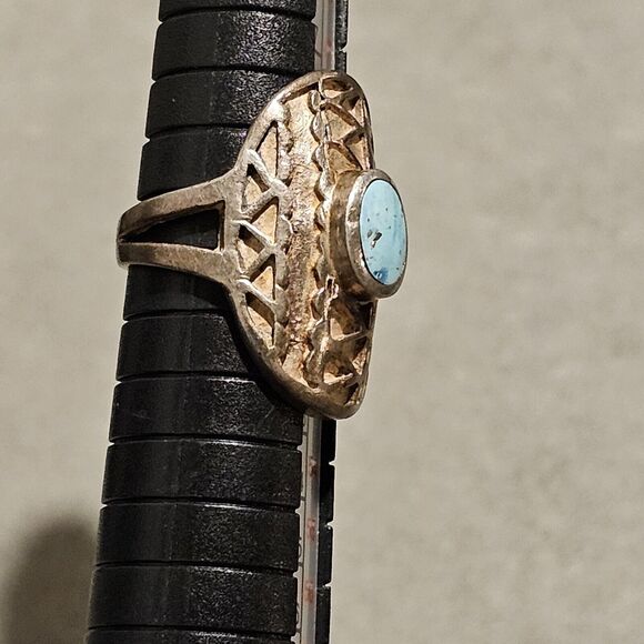 Old Pawn Turquoise c.1950s Navajo Sterling Silver Ring Size 5.5, 6.8 grams - Picture 9 of 13